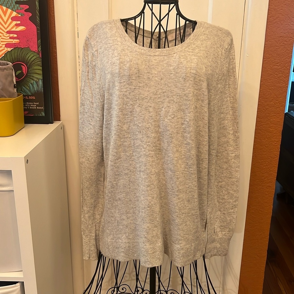 LOFT Heather Gray Scoop Neck Sweater